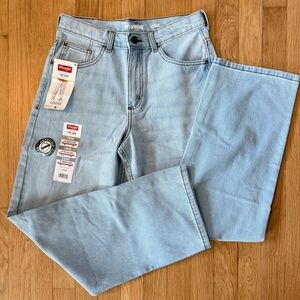 Wrangler Five Star Loose Fit Jeans – Light Wash | Size 16 Regular | NWT